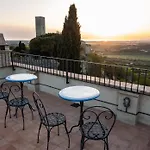 La Torre Della Ripa 아파트