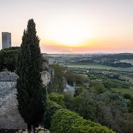 La Torre Della Ripa 아파트 *