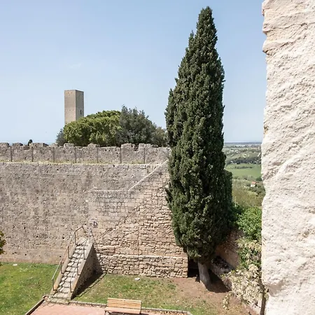 La Torre Della Ripa * Tarquinia